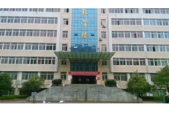 洪江職業(yè)學(xué)校選購(gòu)美天垃圾桶
